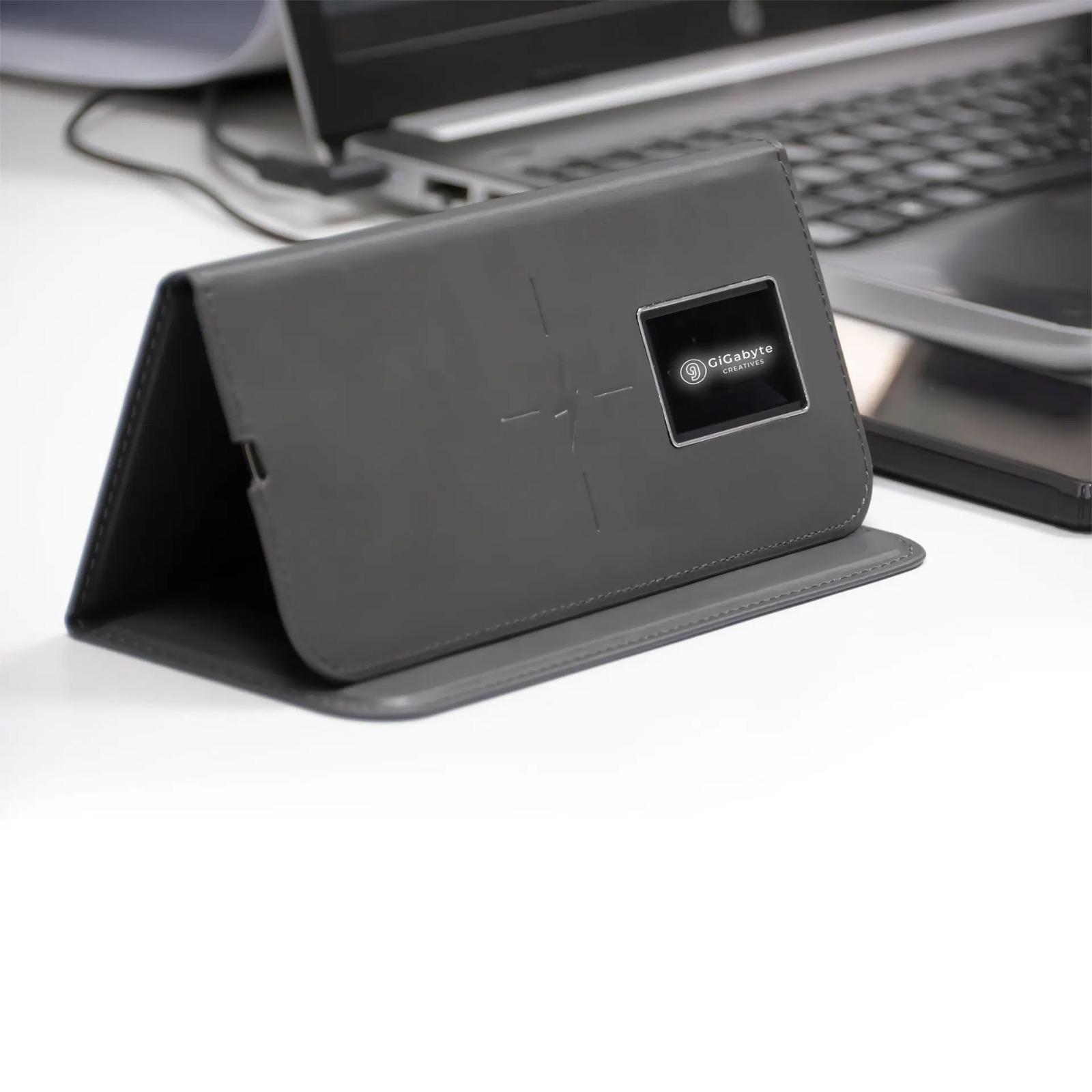 wireless charging mouse pad